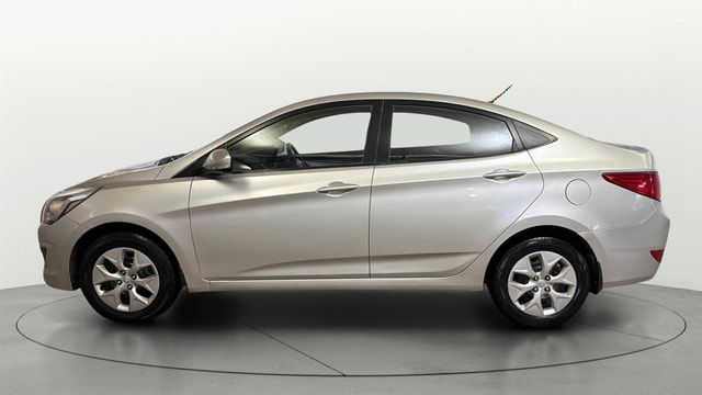 View Hyundai Verna Image 25 Used Hyundai Verna Image 25