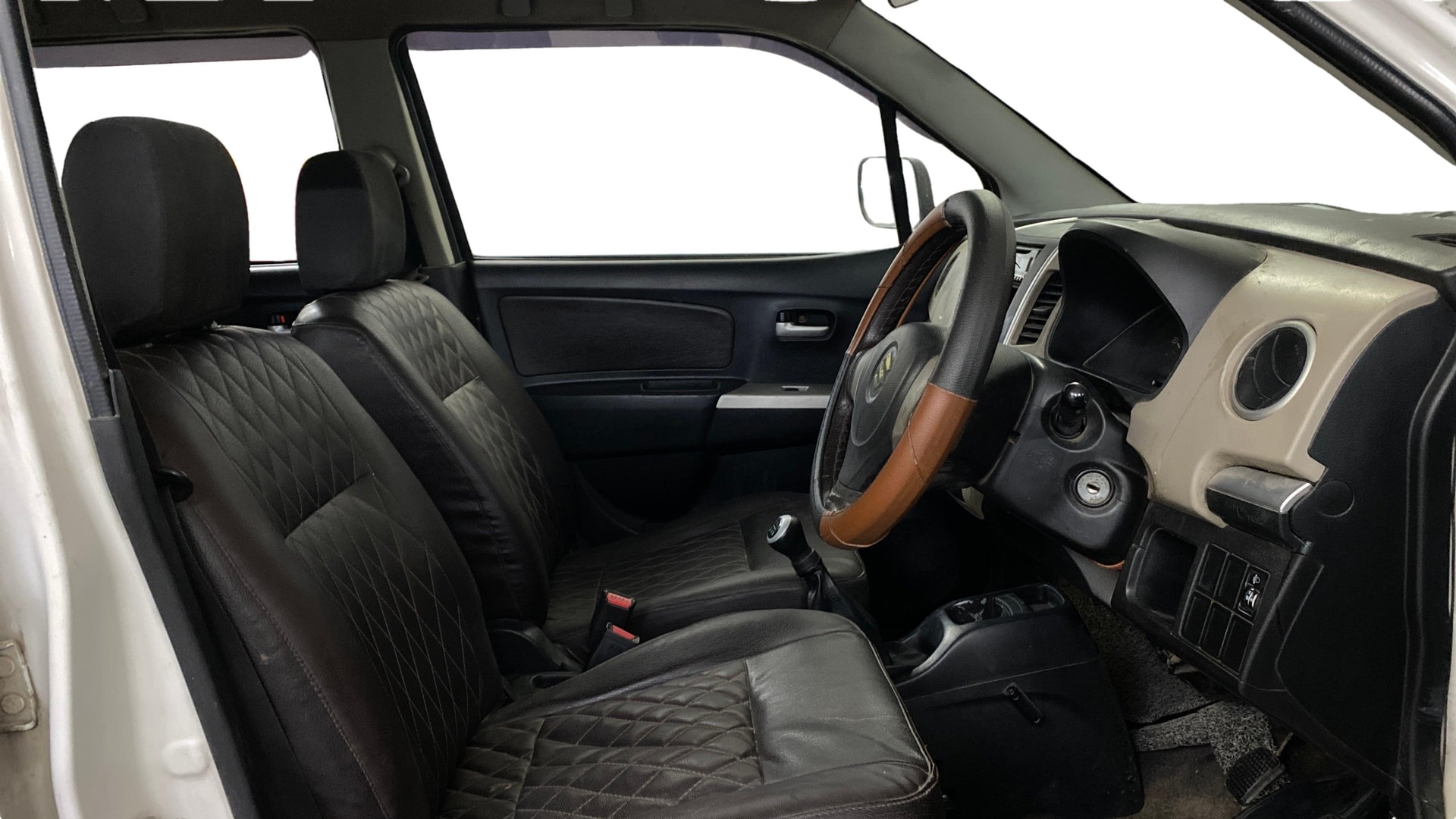 View 2014 Maruti Suzuki 1000 Base Variant Image 25 Used 2014 Maruti Suzuki 1000 Base Variant Image 25