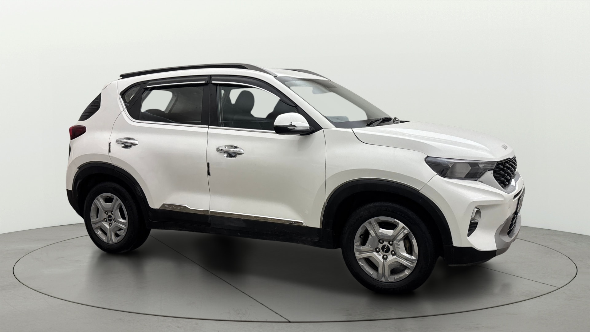 View 2022 Kia Sonet HTK Plus Diesel Image 37 Used 2022 Kia Sonet HTK Plus Diesel Image 37