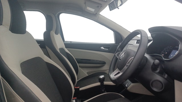View Renault Triber Image 18 Used Renault Triber Image 18