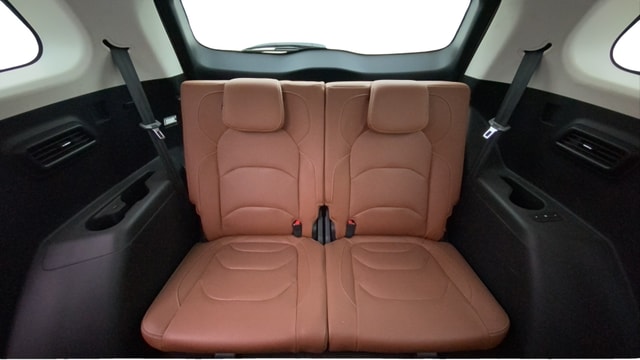 View MG Hector Plus Image 10 Used MG Hector Plus Image 10