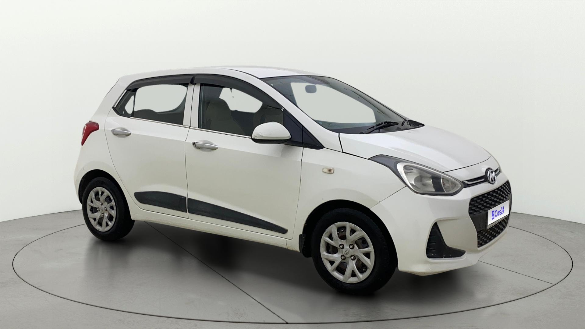 View 2018 Hyundai Grand i10 Magna 1.2 Kappa VTVT Image 21 Used 2018 Hyundai Grand i10 Magna 1.2 Kappa VTVT Image 21