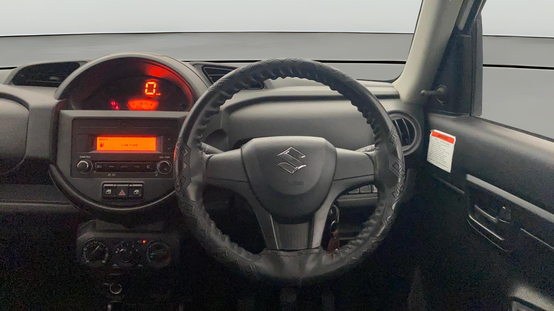 Used 2025 Maruti Suzuki 1000 Used 2025 Maruti Suzuki 1000