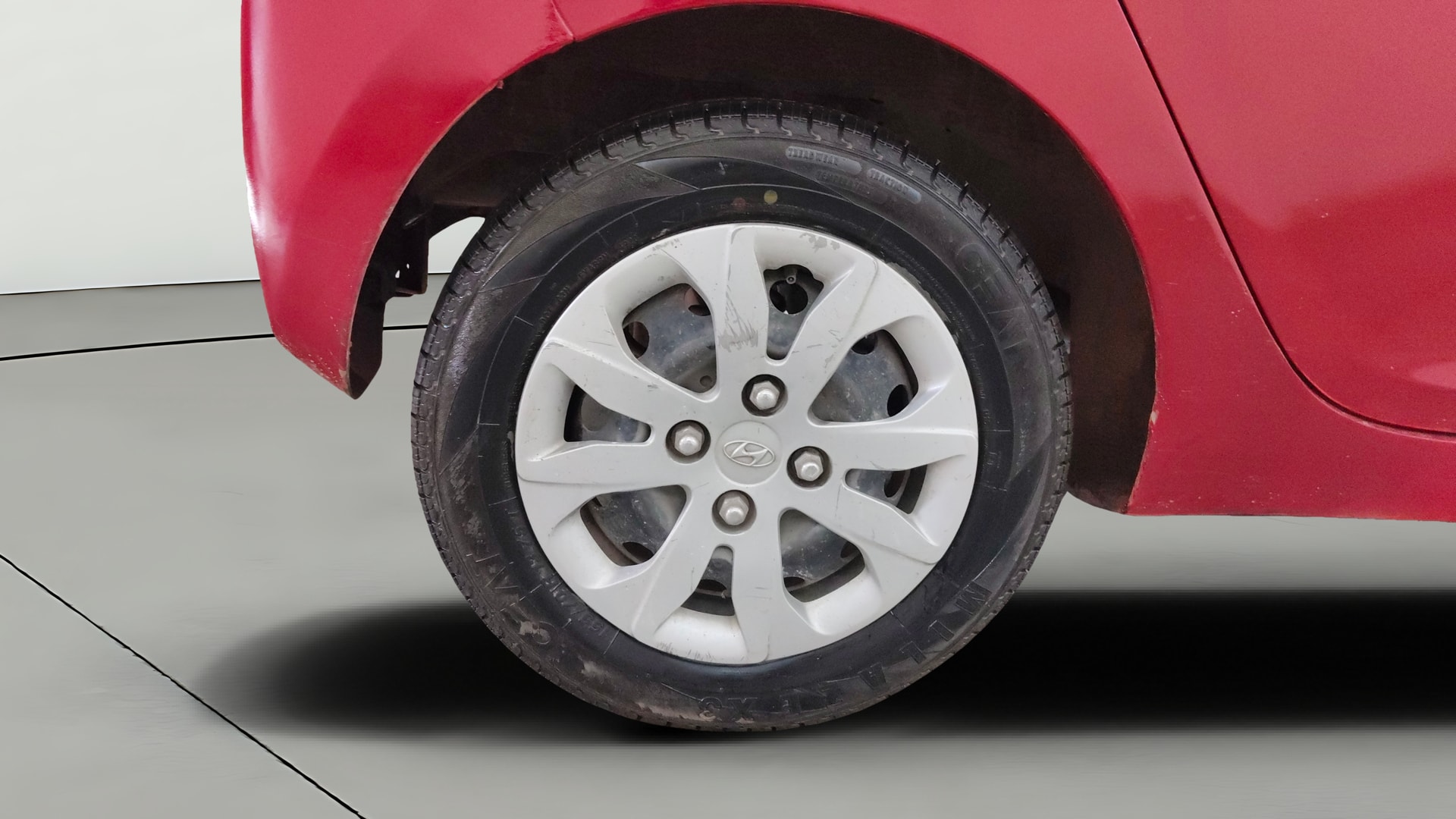 View 2015 Hyundai EON Sportz Image 23 Used 2015 Hyundai EON Sportz Image 23