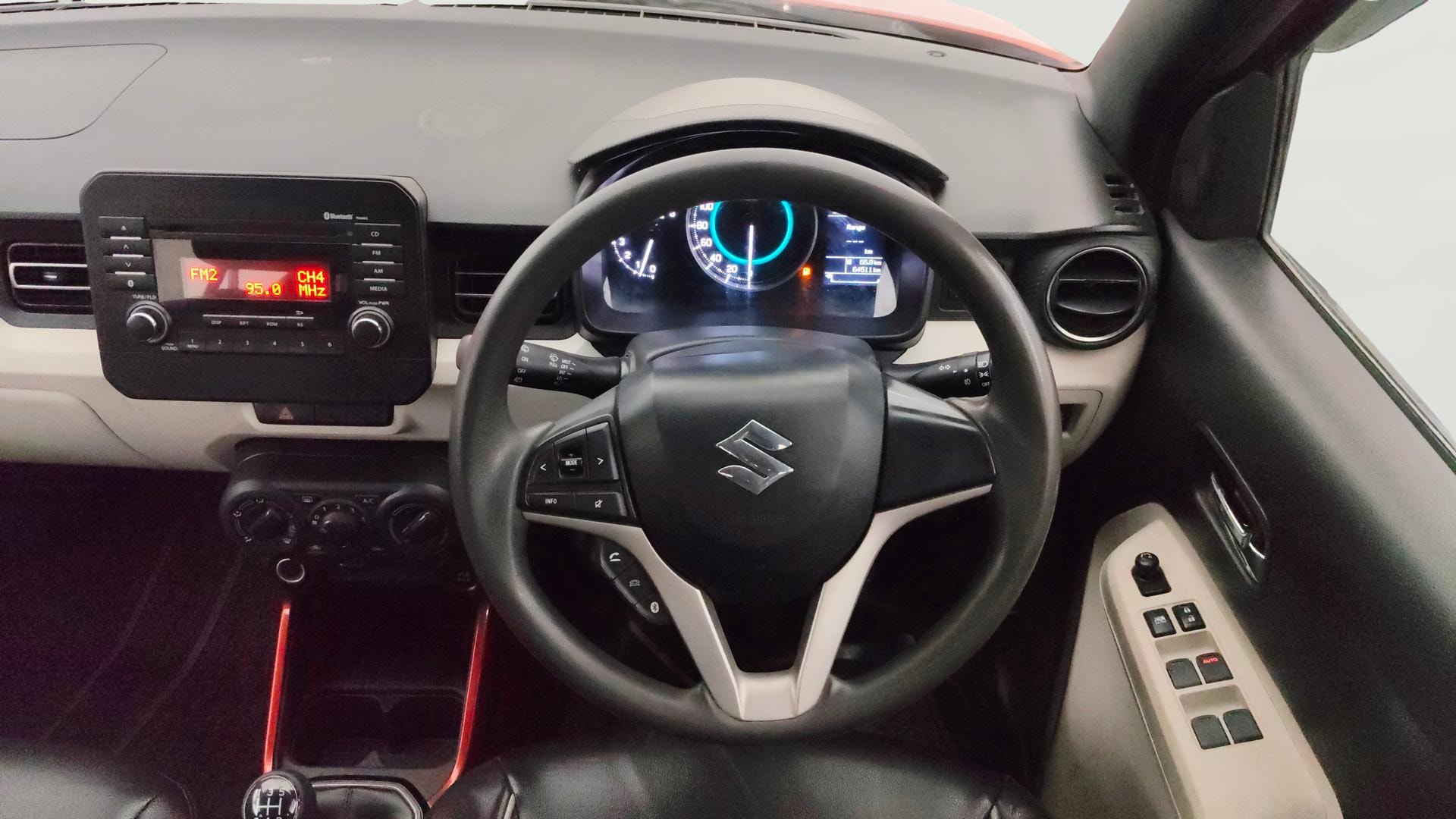 View 2017 Maruti Suzuki 1000 Base Variant Image 20 Used 2017 Maruti Suzuki 1000 Base Variant Image 20