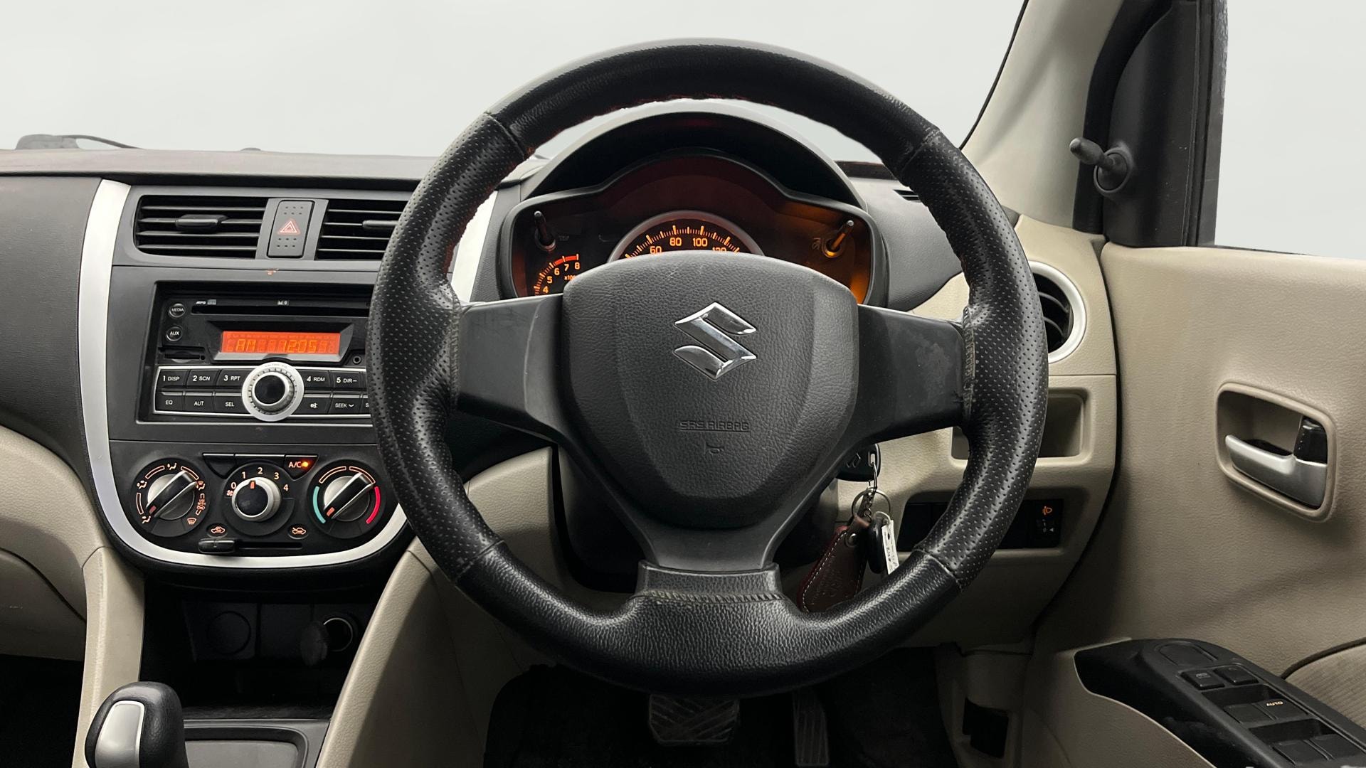 View 2018 Maruti Suzuki 1000 Base Variant Image 20 Used 2018 Maruti Suzuki 1000 Base Variant Image 20