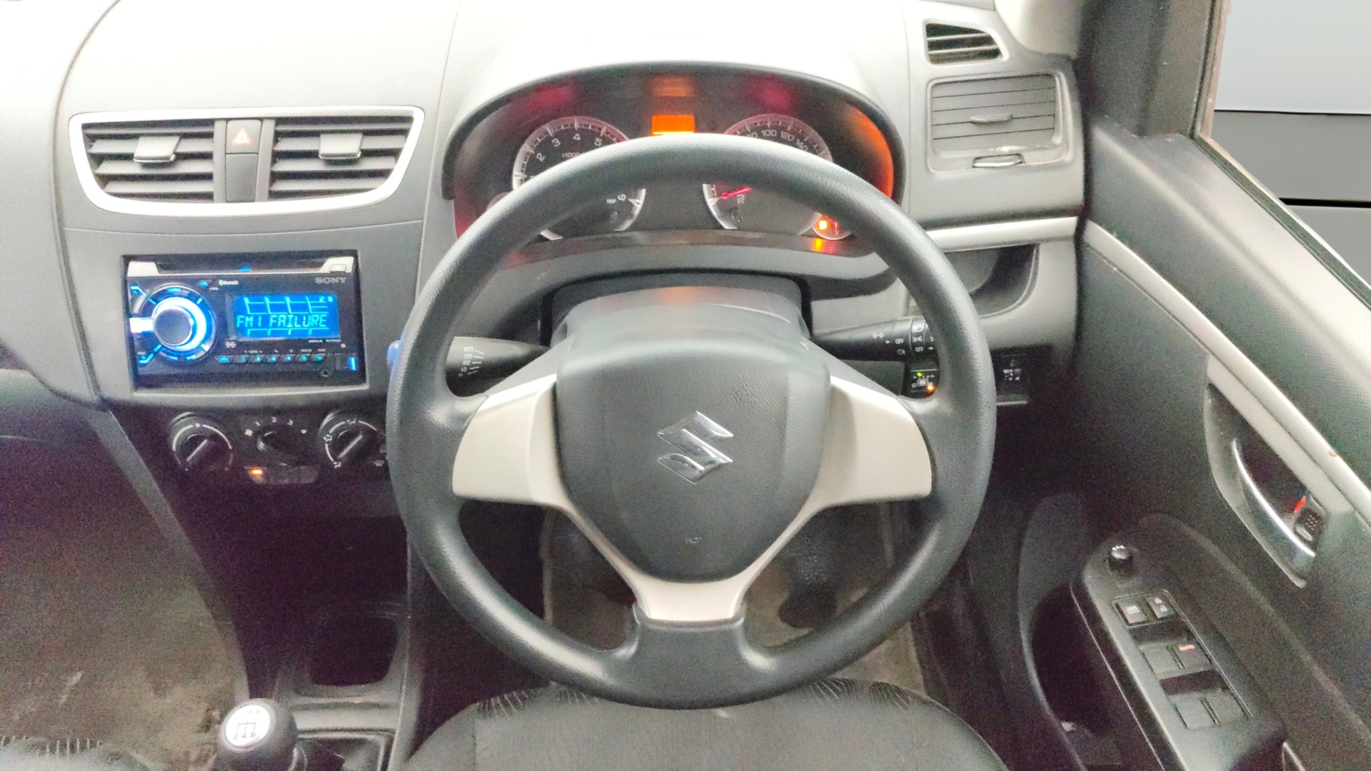 View 2014 Maruti Suzuki 1000 Base Variant Image 20 Used 2014 Maruti Suzuki 1000 Base Variant Image 20