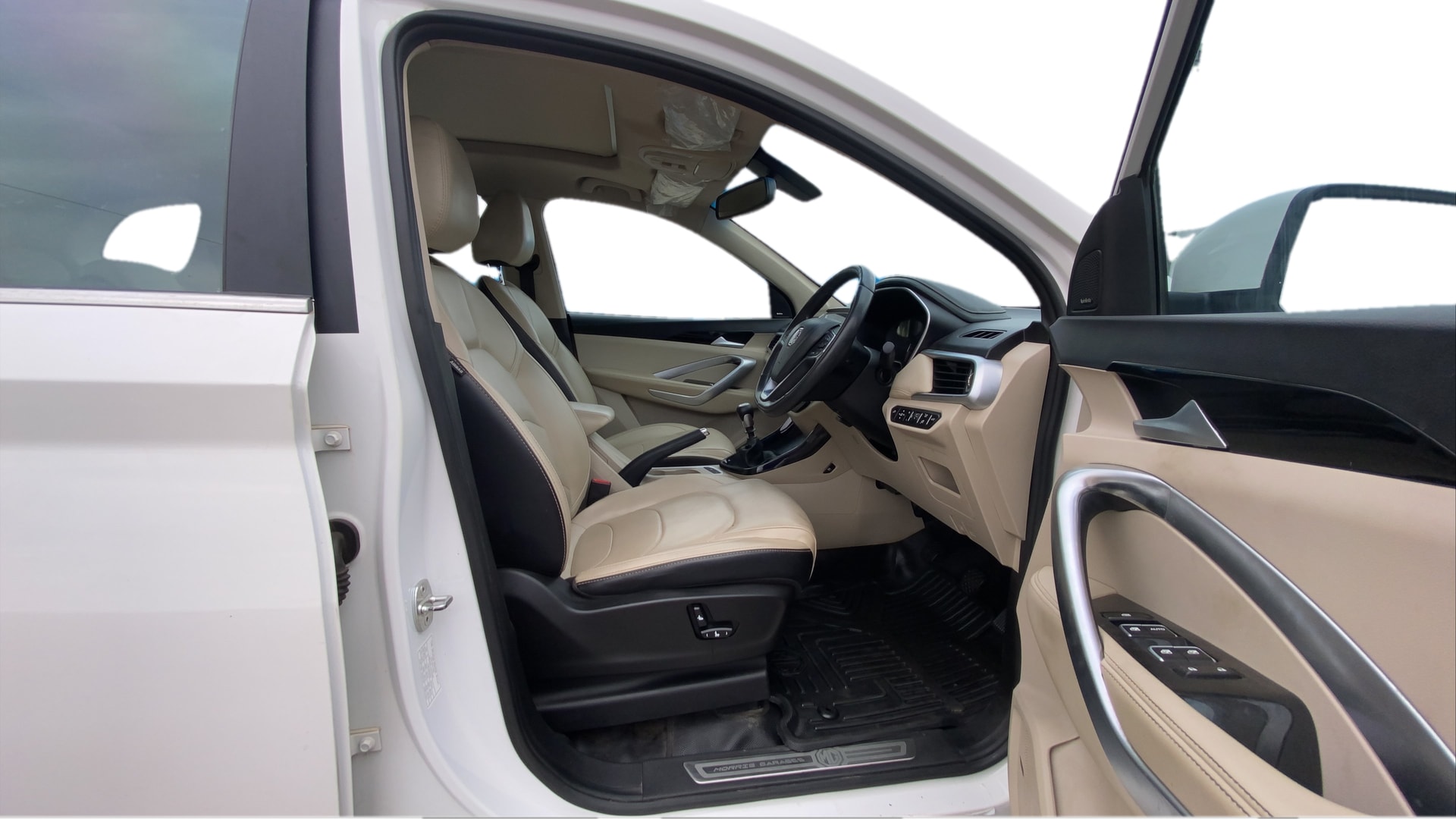 View 2023 MG Hector Sharp Diesel Image 28 Used 2023 MG Hector Sharp Diesel Image 28