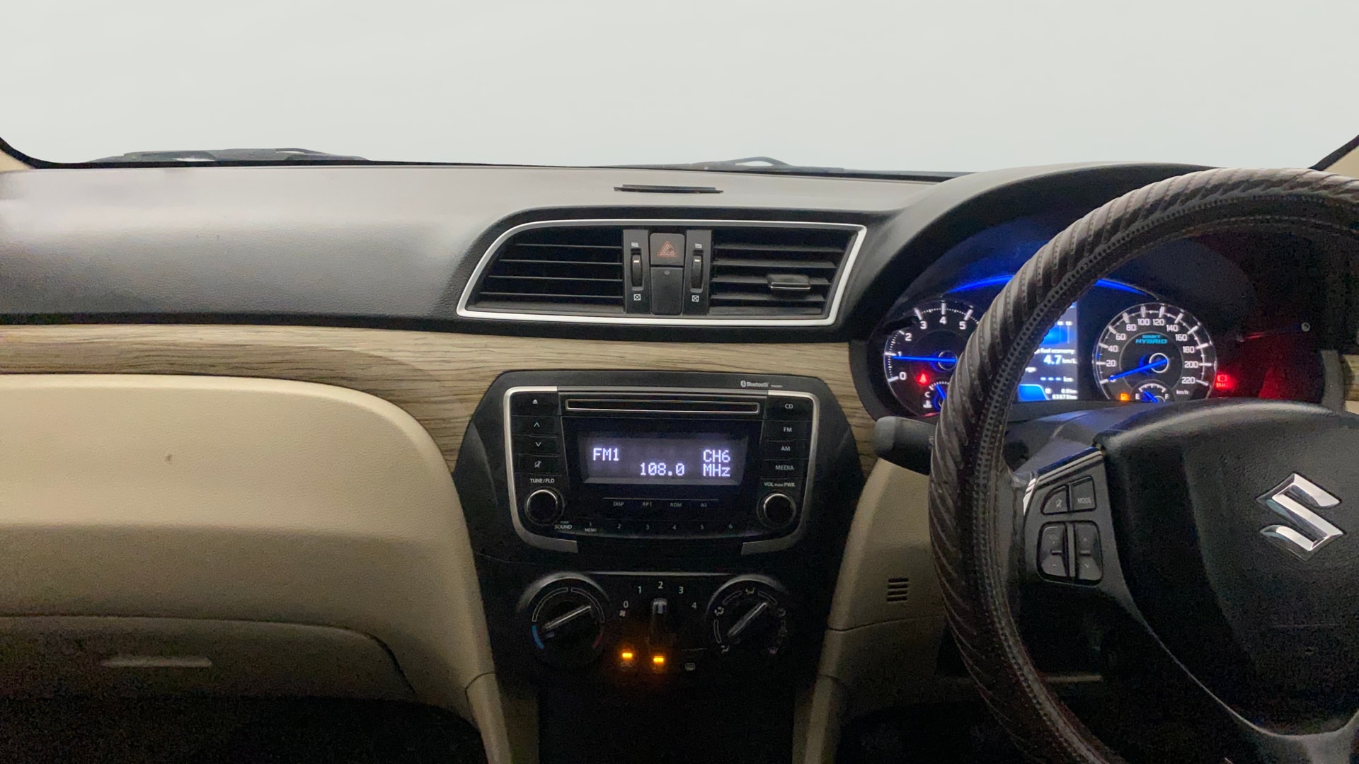 View 2019 Maruti Suzuki 1000 Base Variant Image 17 Used 2019 Maruti Suzuki 1000 Base Variant Image 17