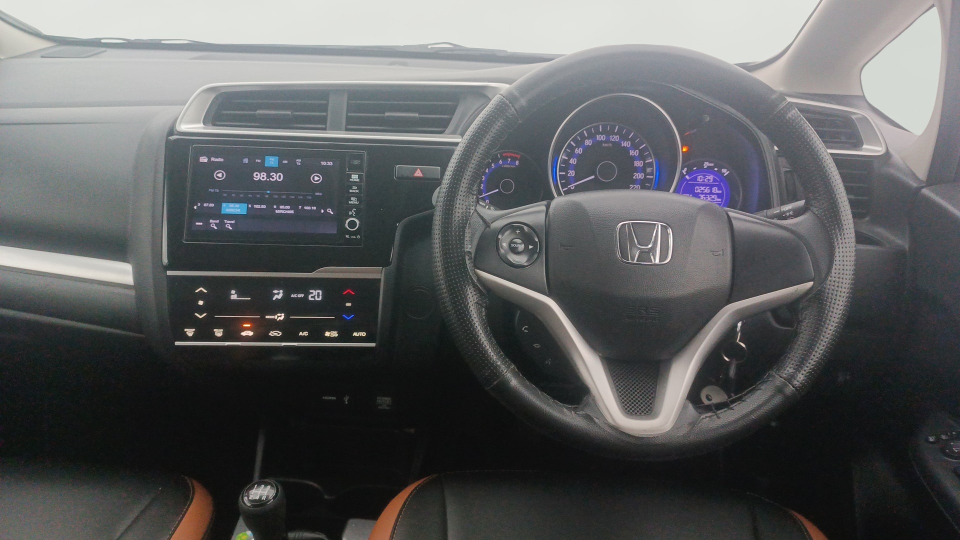 View 2018 Honda WR-V S MT Diesel Edge Edition Image 20 Used 2018 Honda WR-V S MT Diesel Edge Edition Image 20
