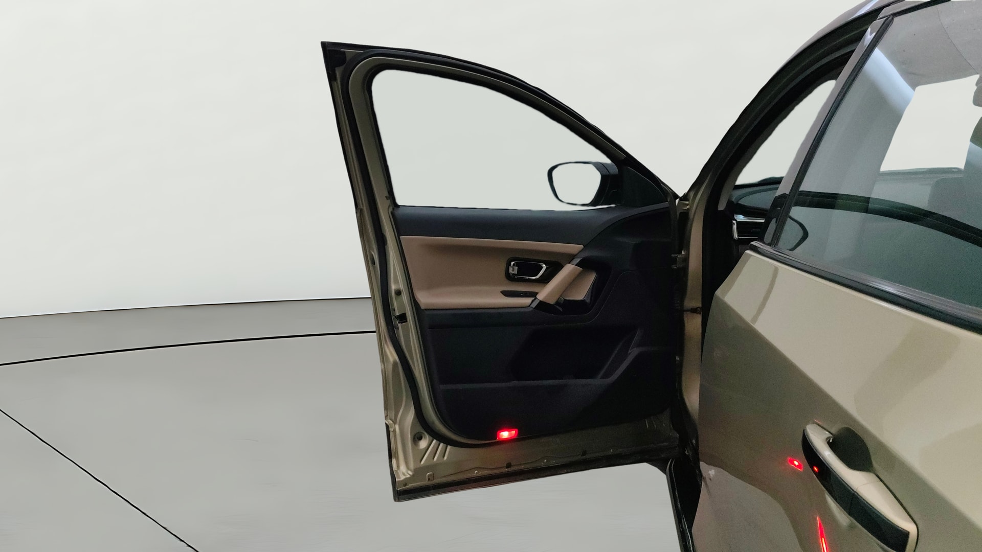 View 2022 Tata Harrier XE Image 33 Used 2022 Tata Harrier XE Image 33