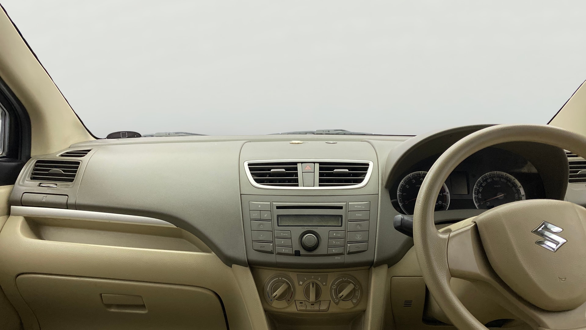 View 2015 Maruti Suzuki 1000 Base Variant Image 18 Used 2015 Maruti Suzuki 1000 Base Variant Image 18