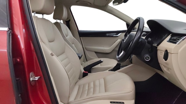 View Skoda Octavia Image 28 Used Skoda Octavia Image 28