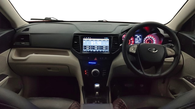 View Mahindra XUV300 Image 15 Used Mahindra XUV300 Image 15