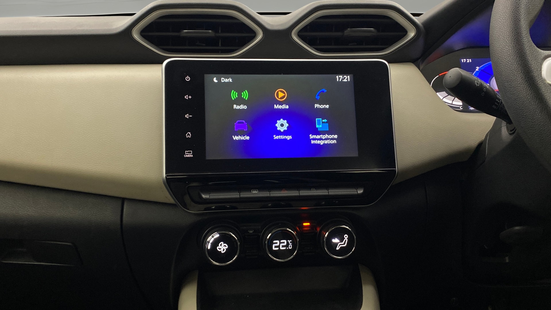 Used 2023 Nissan Magnite Used 2023 Nissan Magnite