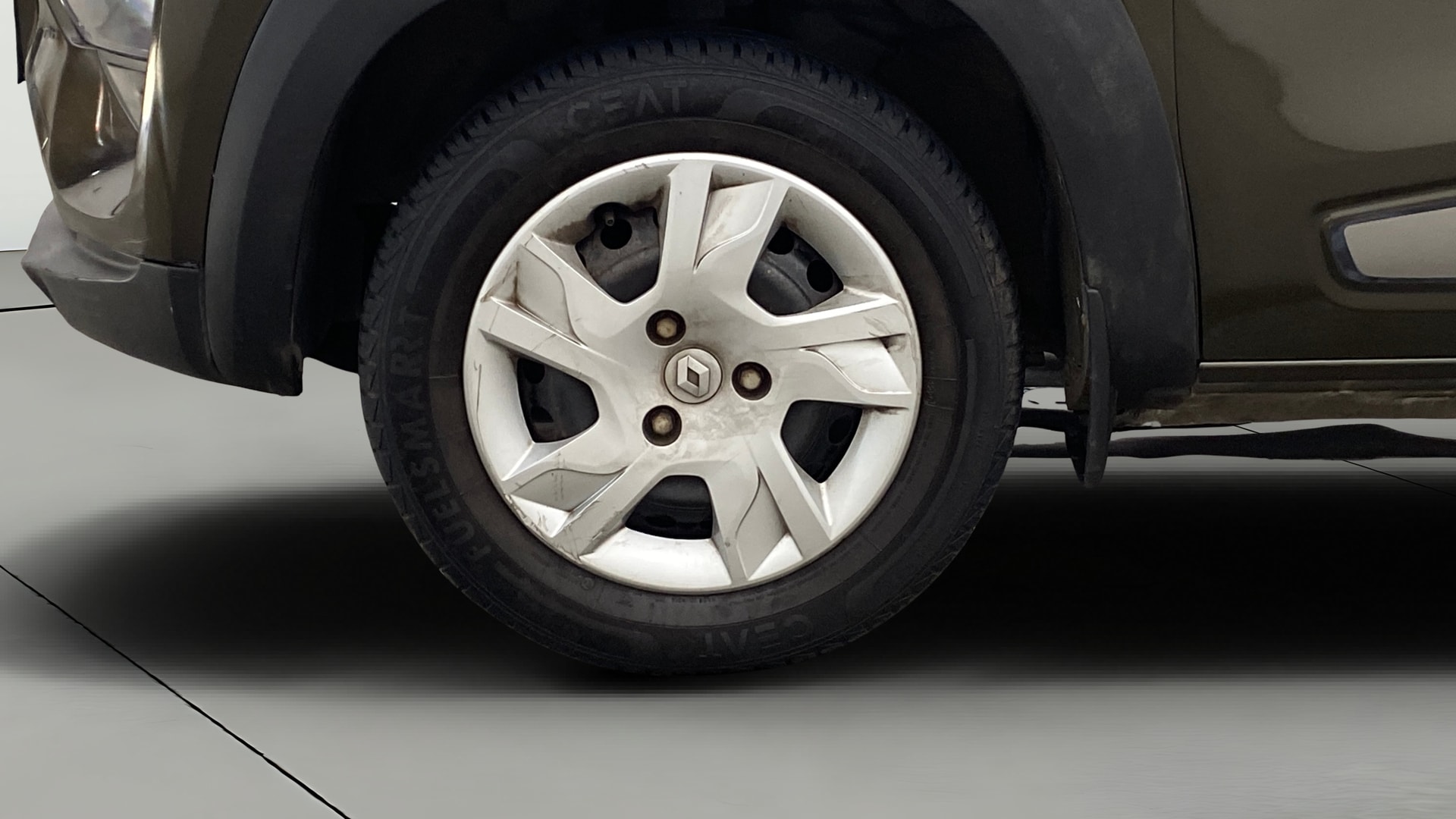 View 2020 Renault Kwid RXL 1.0 AMT BS IV Image 27 Used 2020 Renault Kwid RXL 1.0 AMT BS IV Image 27