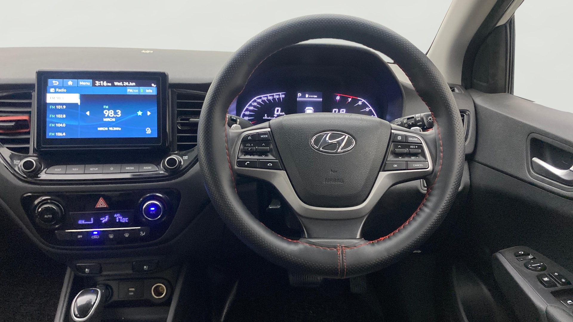 Used 2022 Hyundai Verna Used 2022 Hyundai Verna
