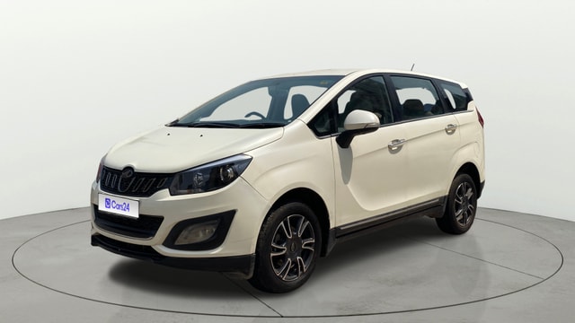 View Mahindra Marazzo Image 23 Used Mahindra Marazzo Image 23