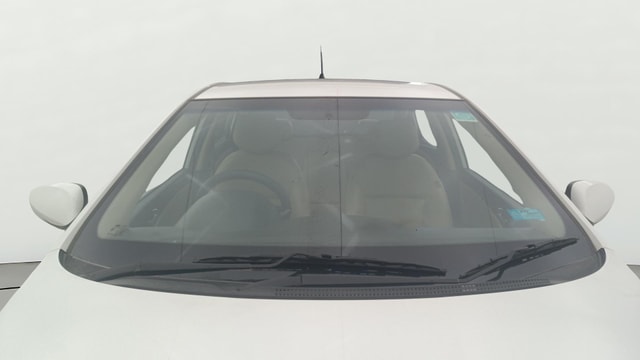 View Hyundai Fluidic Verna Image 36 Used Hyundai Fluidic Verna Image 36