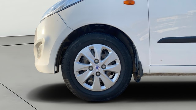 View Hyundai i10 Image 27 Used Hyundai i10 Image 27