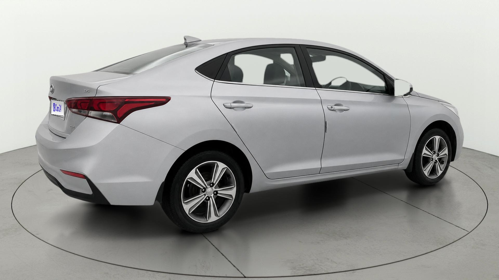 View 2019 Hyundai Verna 1.6 VTVT SX Image 44 Used 2019 Hyundai Verna 1.6 VTVT SX Image 44