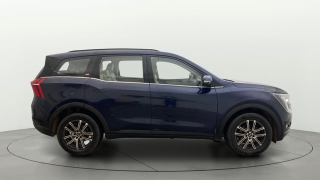 View Mahindra XUV700 Image 29 Used Mahindra XUV700 Image 29