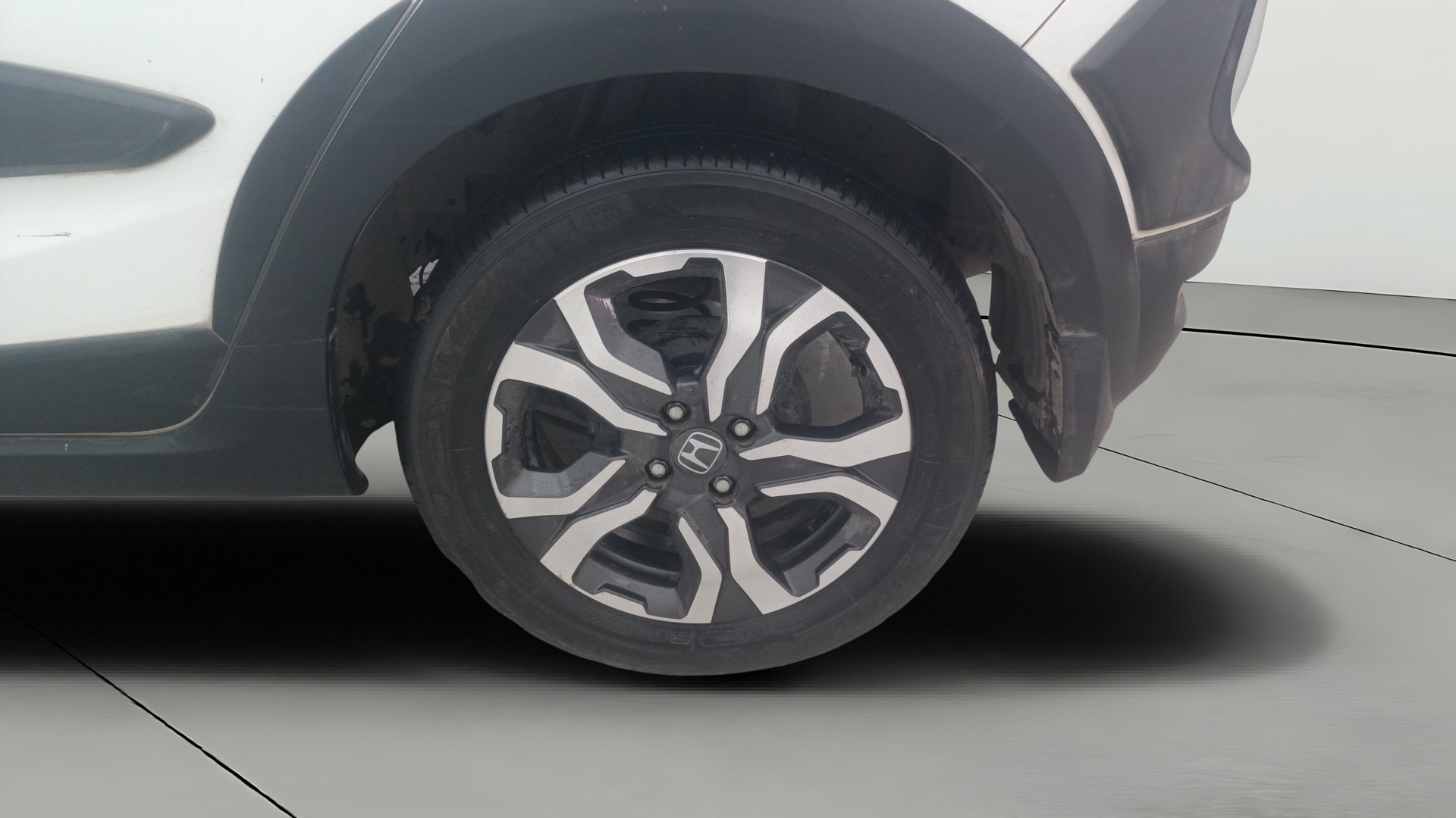 View 2018 Honda WR-V S MT Diesel Edge Edition Image 11 Used 2018 Honda WR-V S MT Diesel Edge Edition Image 11
