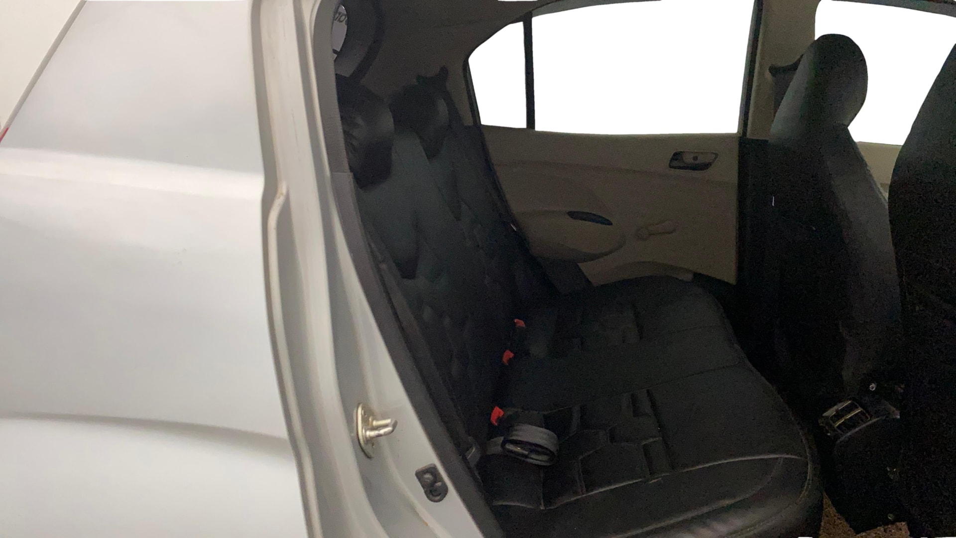 View 2019 Hyundai New Santro D-Lite Petrol Image 29 Used 2019 Hyundai New Santro D-Lite Petrol Image 29