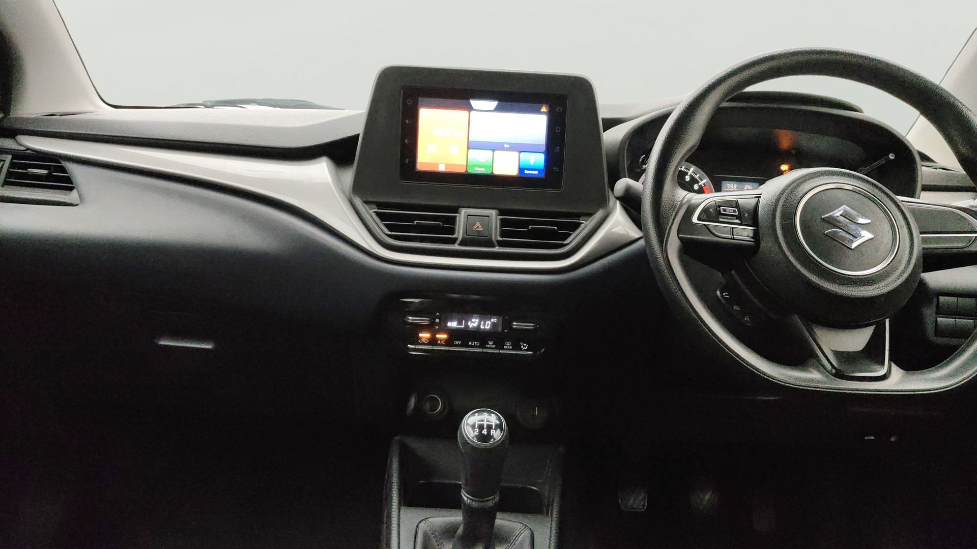 View 2022 Maruti Suzuki 1000 Base Variant Image 17 Used 2022 Maruti Suzuki 1000 Base Variant Image 17