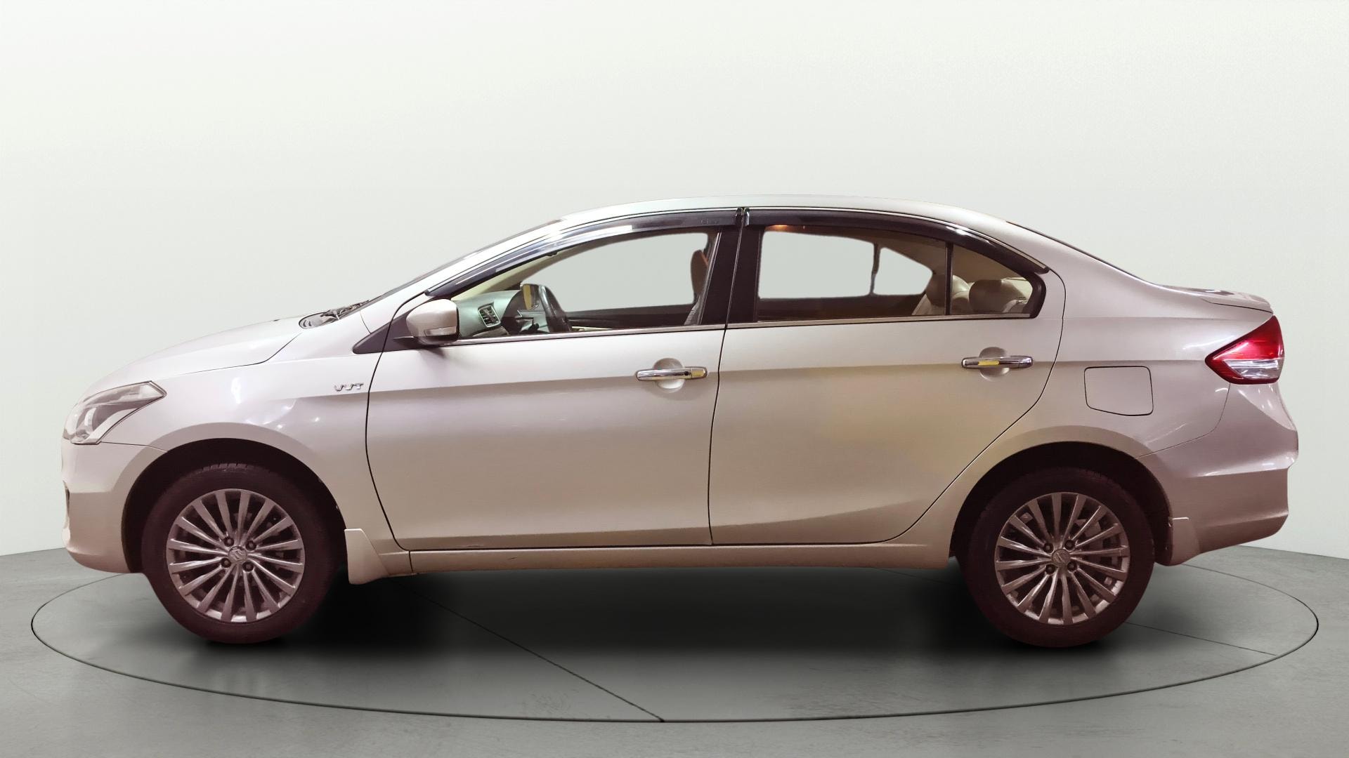 View 2016 Maruti Suzuki 1000 Base Variant Image 5 Used 2016 Maruti Suzuki 1000 Base Variant Image 5