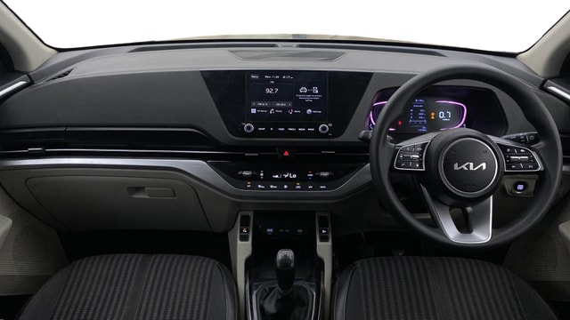 View Kia Carens Image 32 Used Kia Carens Image 32