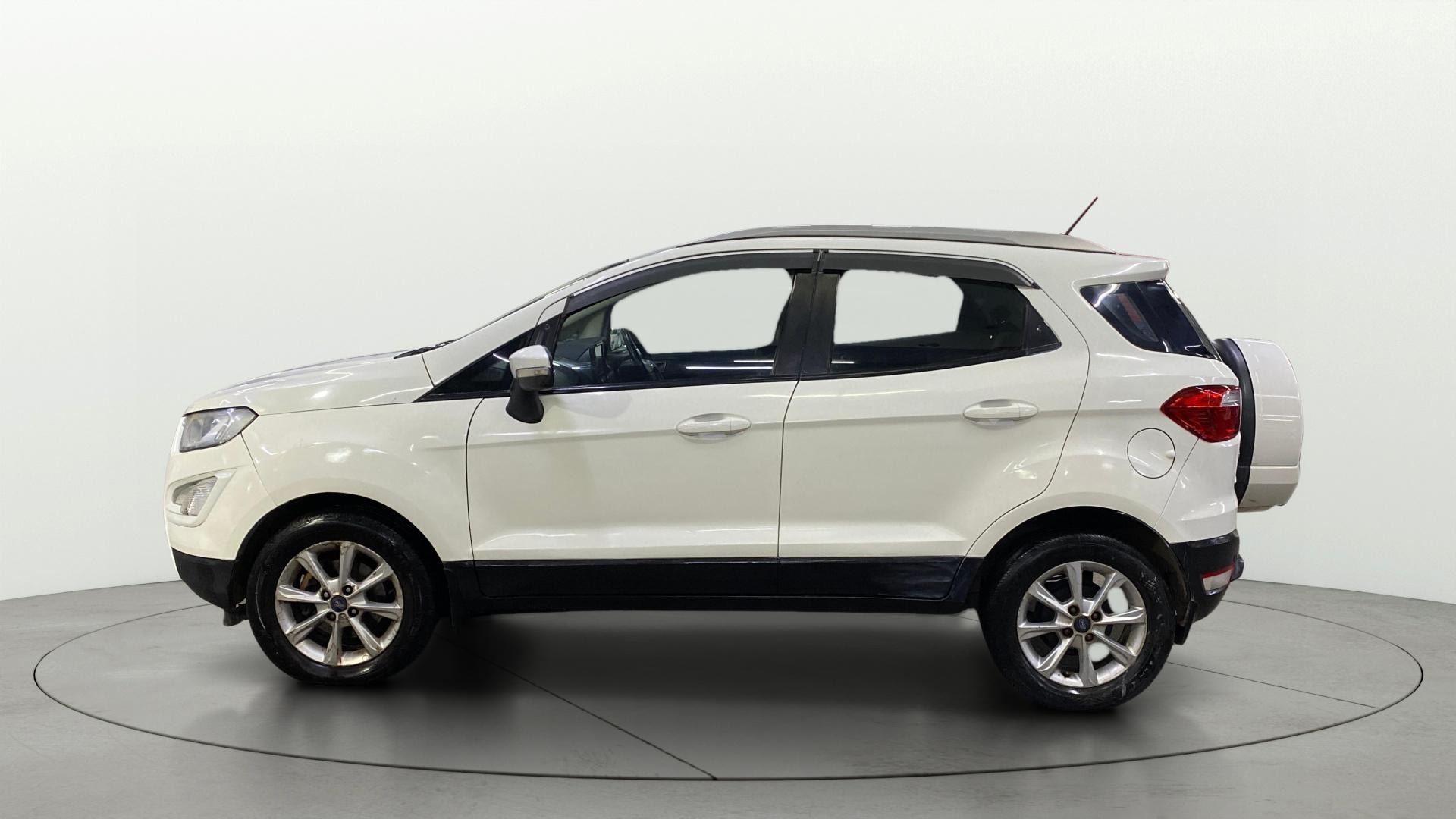 View 2019 Ford EcoSport 1.5 TDCi Diesel Ambiente BS IV Image 28 Used 2019 Ford EcoSport 1.5 TDCi Diesel Ambiente BS IV Image 28