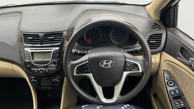 View Hyundai Fluidic Verna Image 12 Used Hyundai Fluidic Verna Image 12