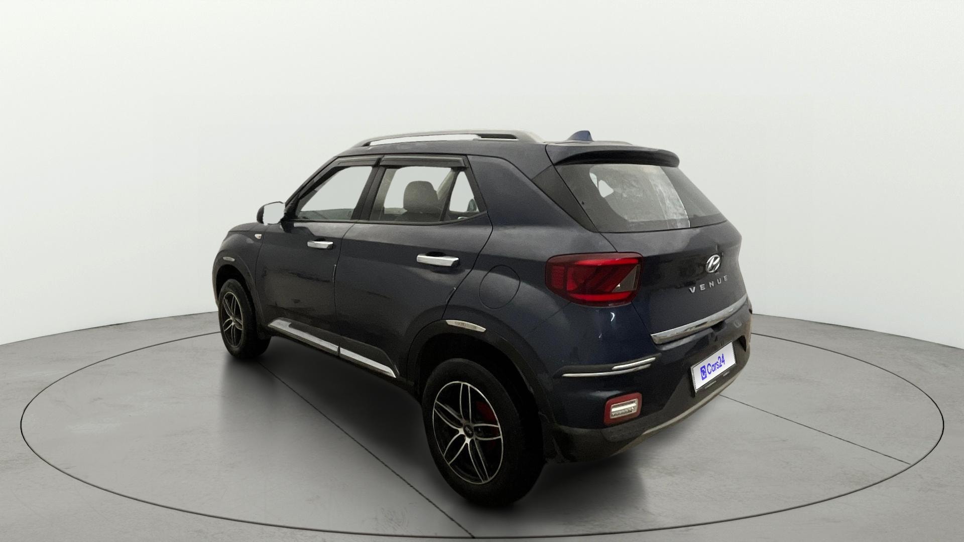 View 2022 Hyundai Venue S 1.2 Petrol Image 2 Used 2022 Hyundai Venue S 1.2 Petrol Image 2