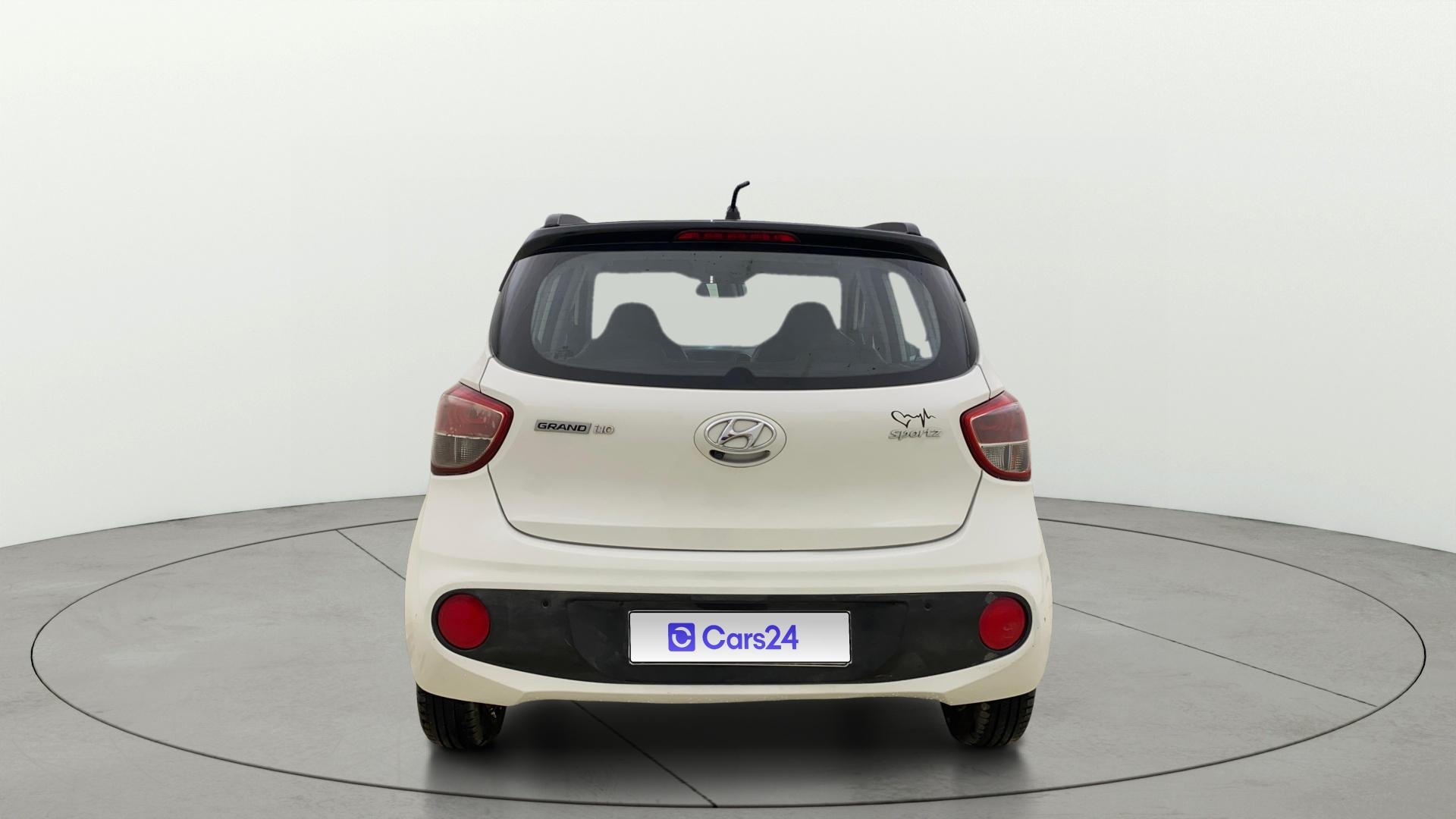 View 2018 Hyundai Grand i10 Sportz 1.2 Kappa VTVT Dual Tone Image 40 Used 2018 Hyundai Grand i10 Sportz 1.2 Kappa VTVT Dual Tone Image 40