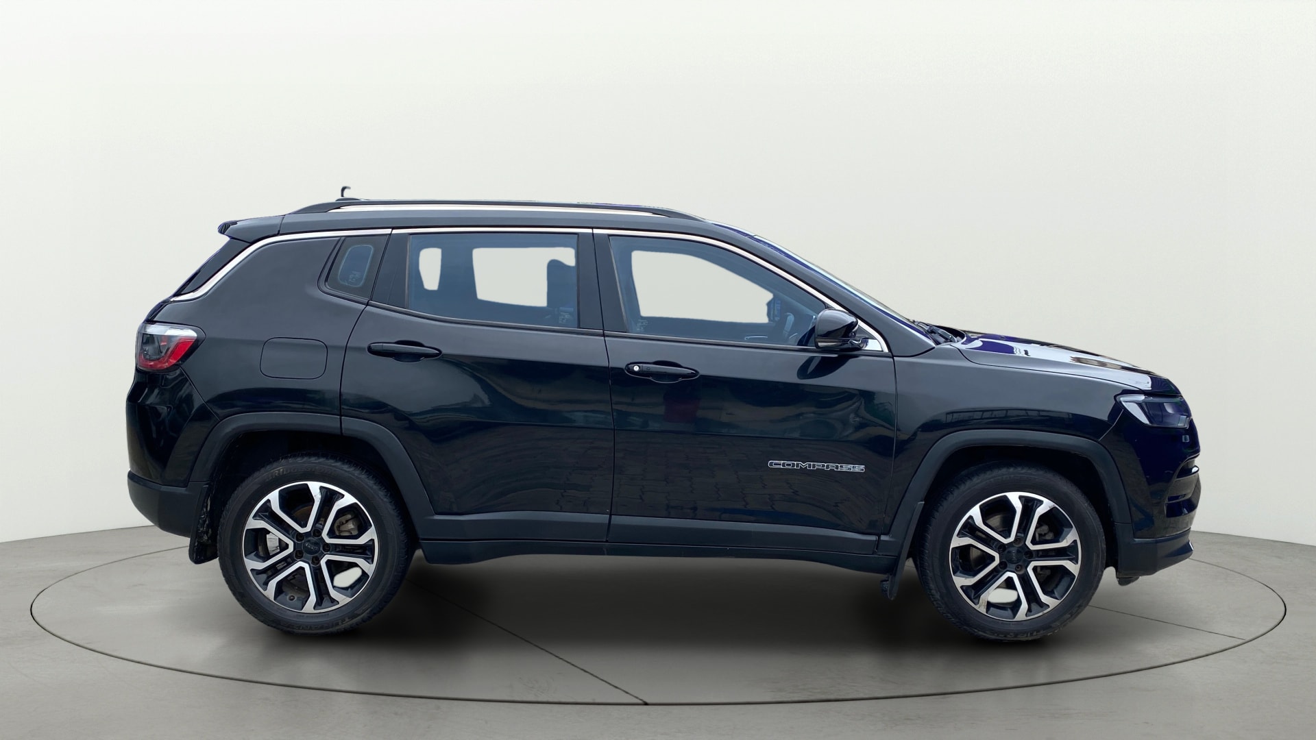 View 2021 Jeep Compass Limited 4X4 (O) 2.0 Diesel BS IV Image 8 Used 2021 Jeep Compass Limited 4X4 (O) 2.0 Diesel BS IV Image 8