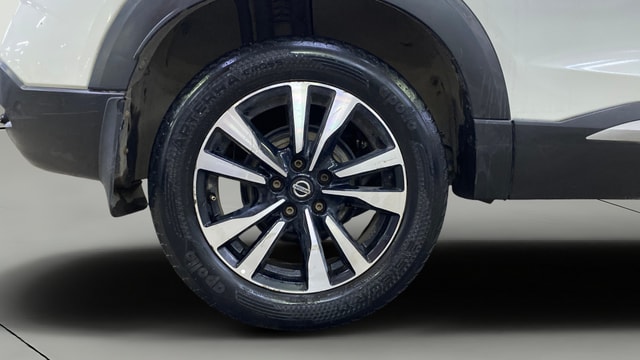 View Nissan Kicks Image 24 Used Nissan Kicks Image 24