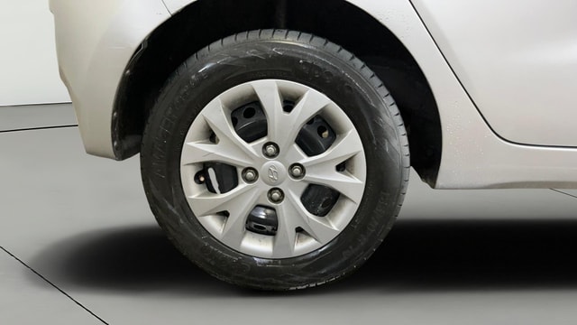 View Hyundai Grand i10 Image 23 Used Hyundai Grand i10 Image 23