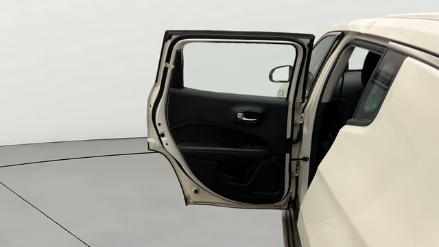View Jeep Compass Image 14 Used Jeep Compass Image 14