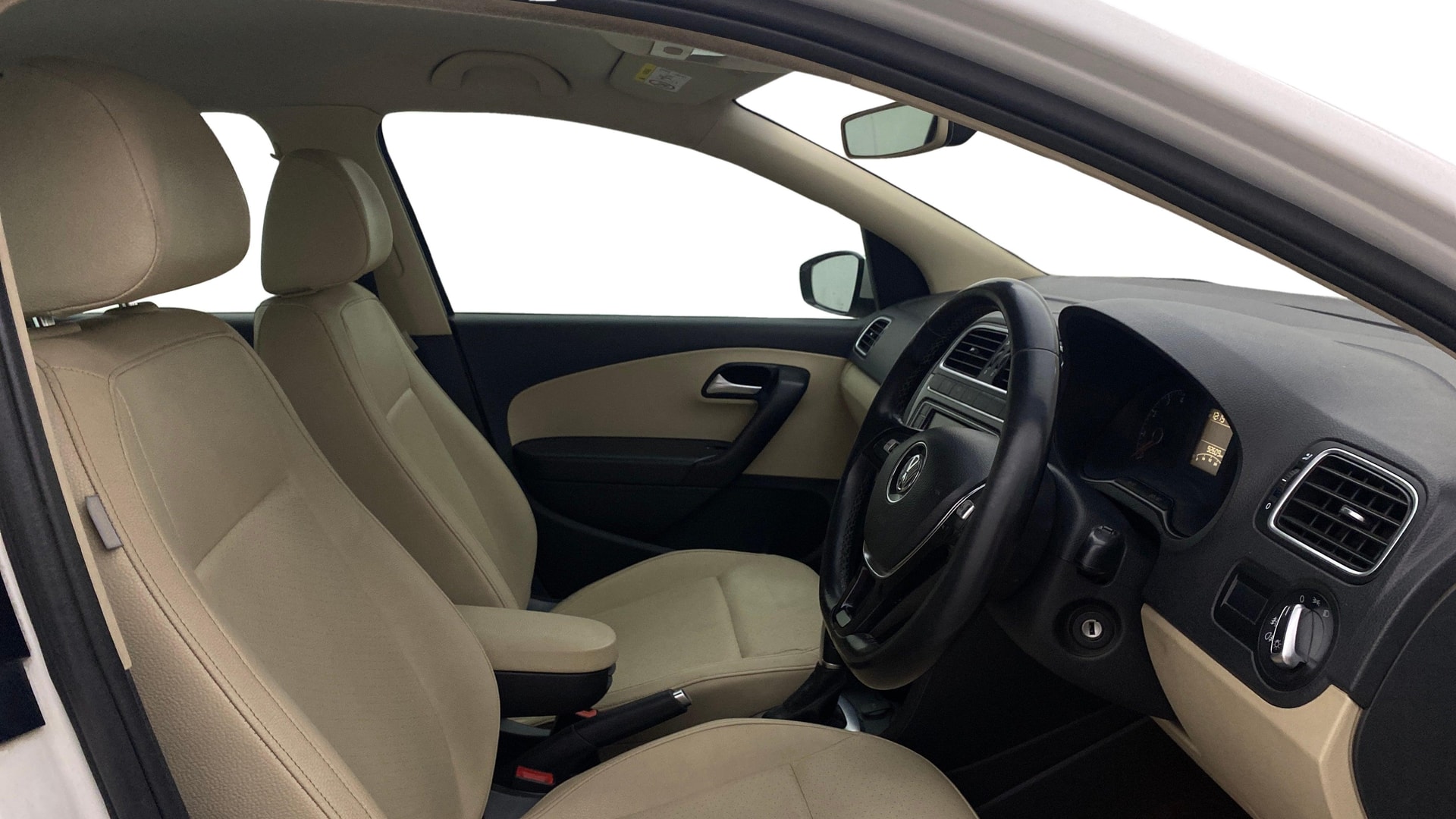 View 2021 Volkswagen Vento 1.2 L TSI Comfortline Petrol AT Image 26 Used 2021 Volkswagen Vento 1.2 L TSI Comfortline Petrol AT Image 26