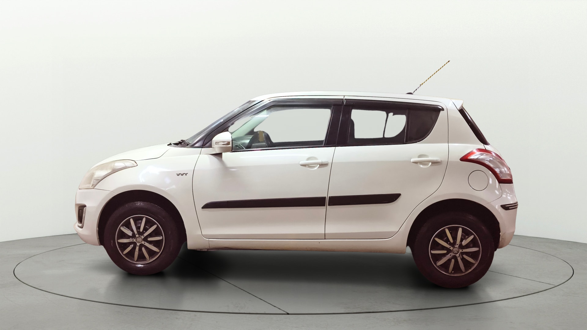 View 2017 Maruti Suzuki 1000 Base Variant Image 5 Used 2017 Maruti Suzuki 1000 Base Variant Image 5