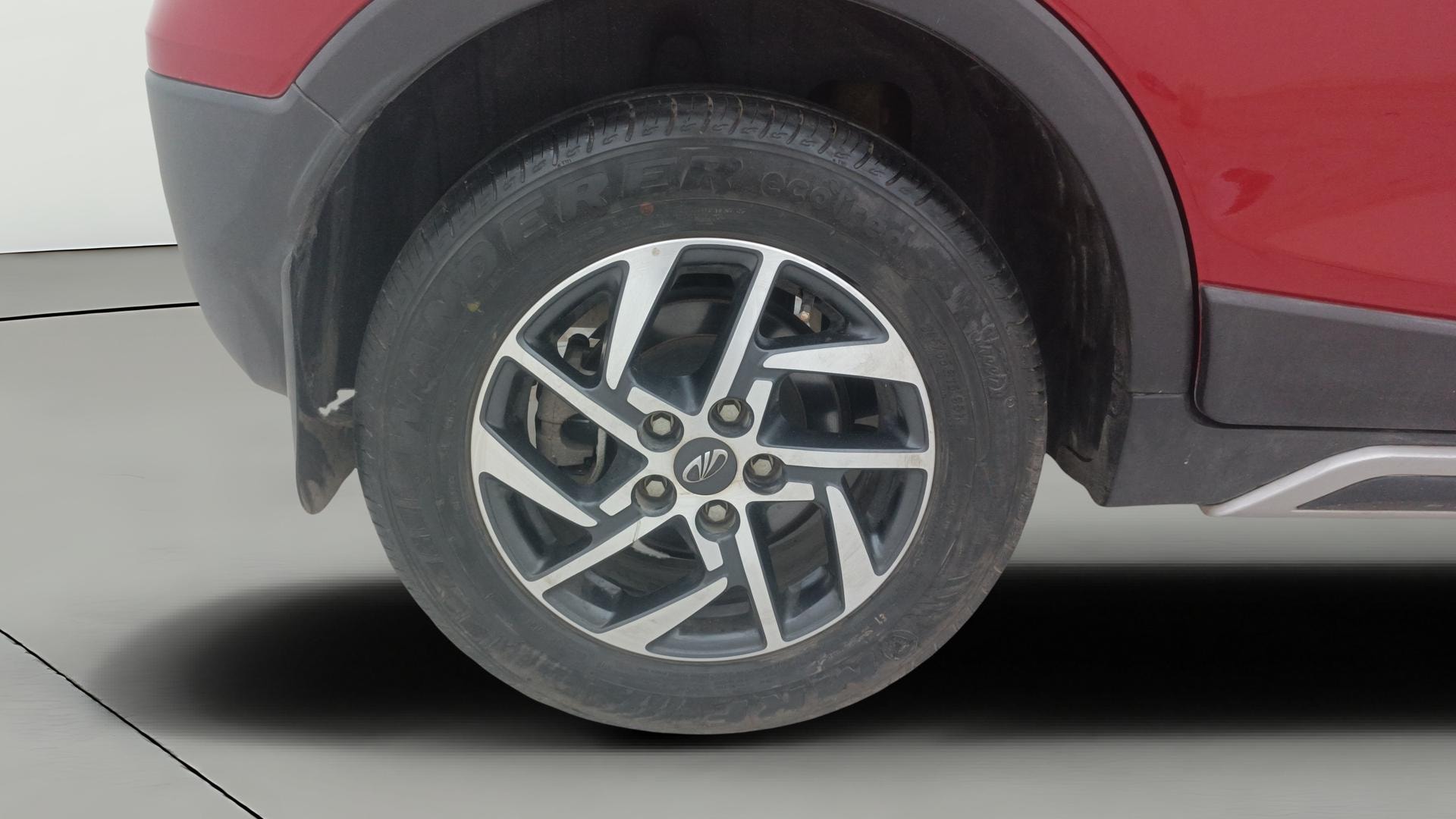 Used 2022 Mahindra XUV300 Used 2022 Mahindra XUV300