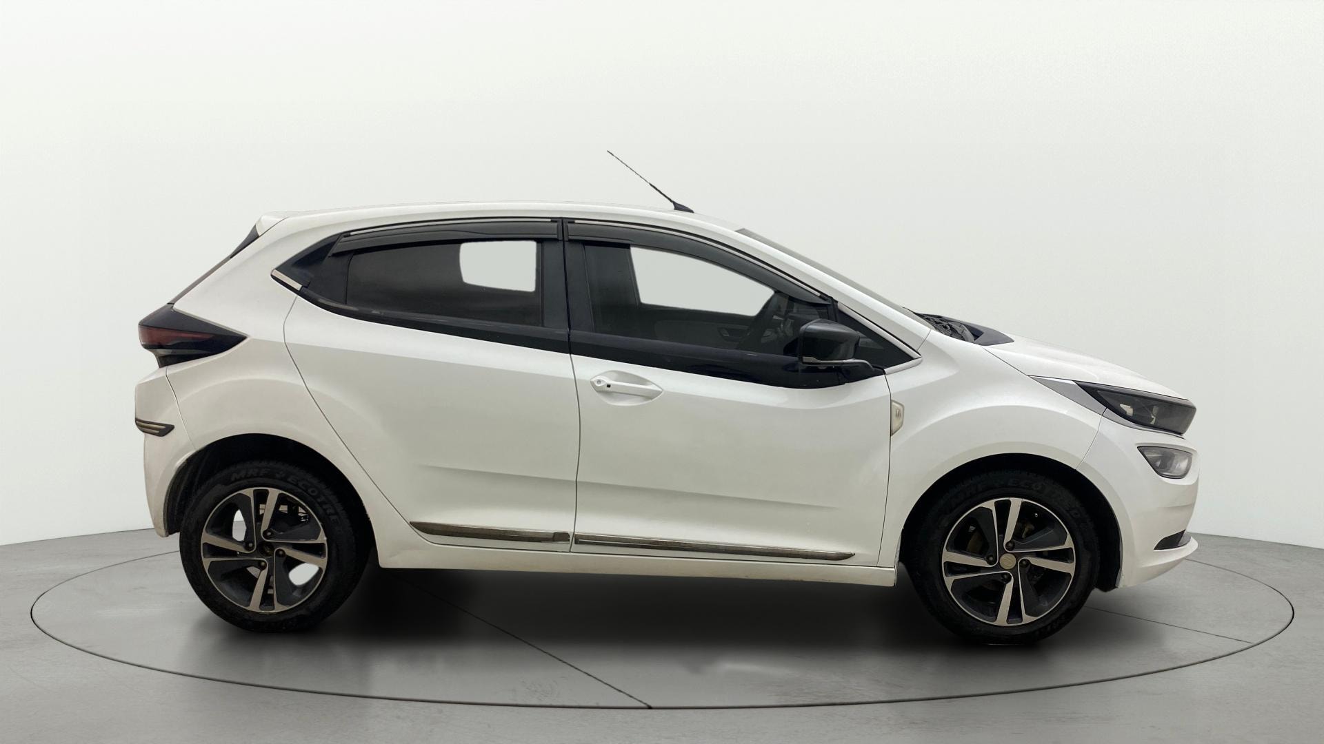 Used 2021 Tata Altroz Used 2021 Tata Altroz