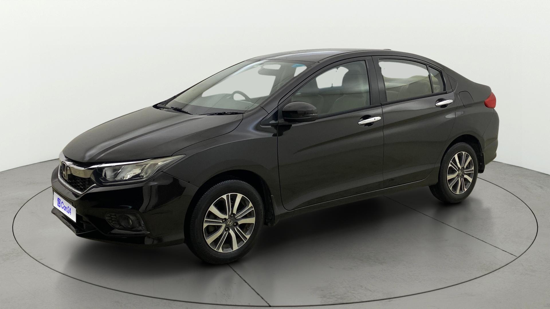View 2017 Honda City ZX MT Diesel Anniversary Edition Image 37 Used 2017 Honda City ZX MT Diesel Anniversary Edition Image 37