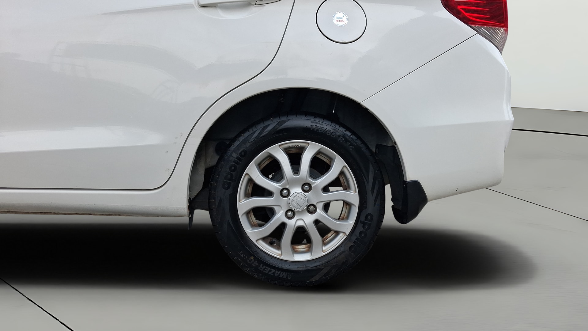 View 2016 Honda Amaze E MT Petrol BS IV Image 11 Used 2016 Honda Amaze E MT Petrol BS IV Image 11