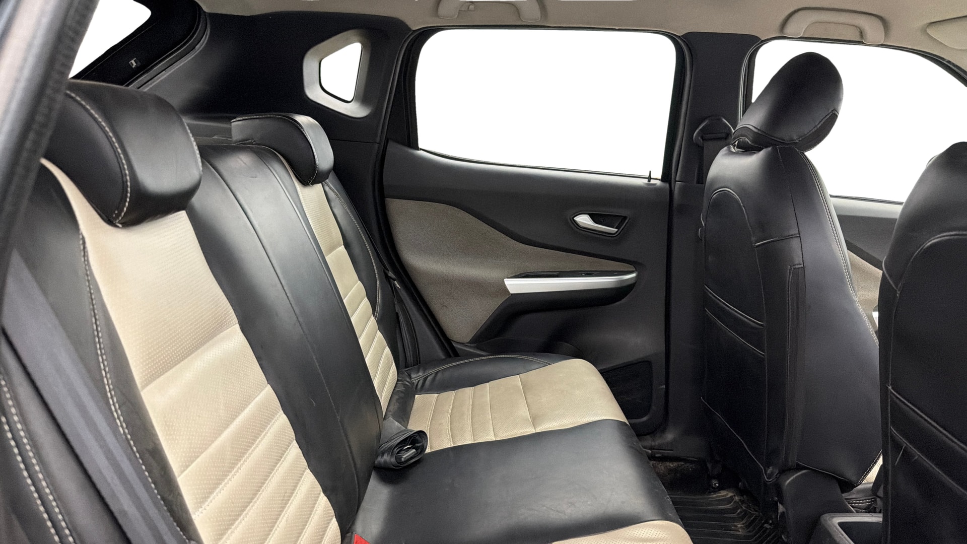 Used 2022 Nissan Magnite Used 2022 Nissan Magnite