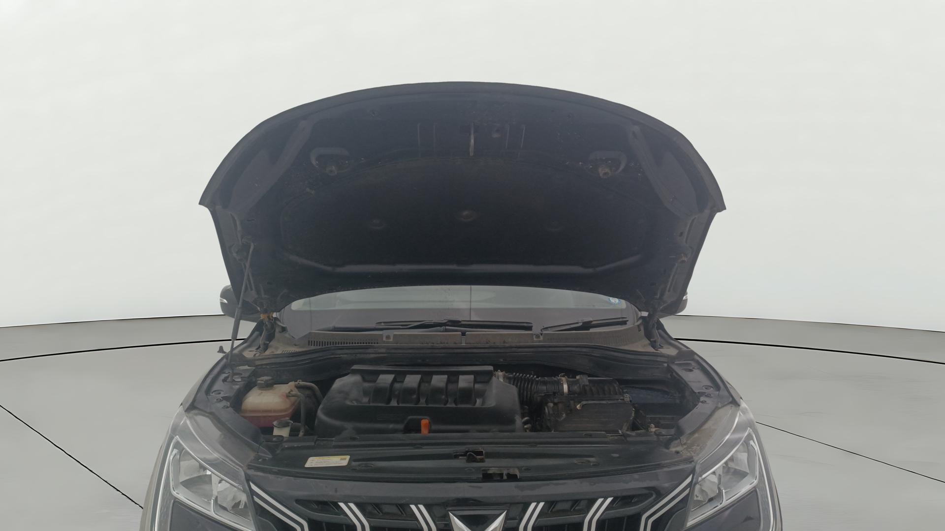 Used 2022 Mahindra XUV700 Used 2022 Mahindra XUV700