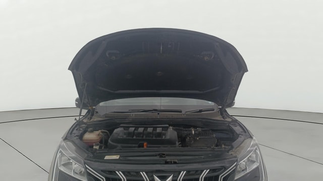 View Mahindra XUV700 Image 32 Used Mahindra XUV700 Image 32