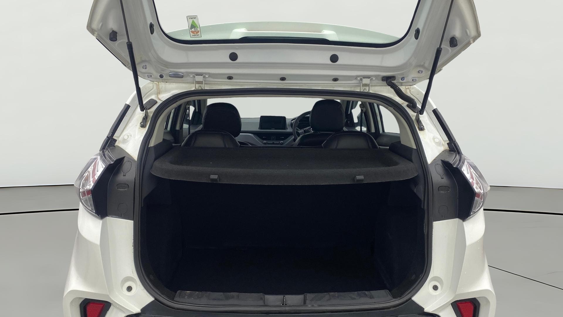 View 2023 Tata Nexon Revotron XE Image 38 Used 2023 Tata Nexon Revotron XE Image 38