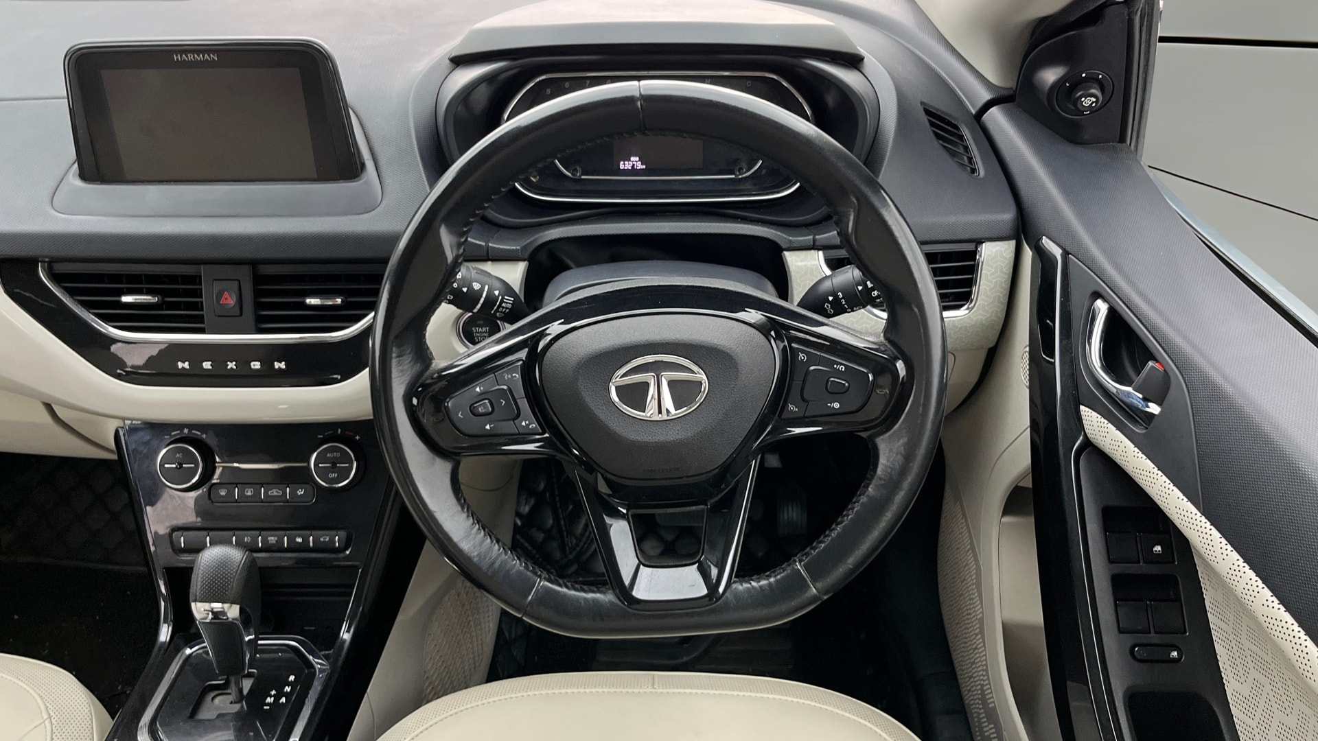 View 2024 Tata Nexon Revotron XE Image 21 Used 2024 Tata Nexon Revotron XE Image 21